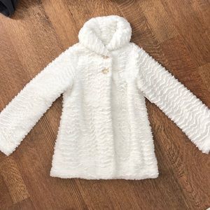 Girls Patagonia White Coat